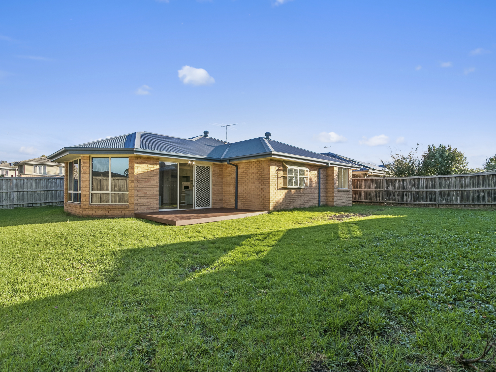 009_Open2view_ID1012319-112_Moondarra_Drive_Berwick 009_Open2view_ID1012319-112_Moondarra_Drive_Berwick